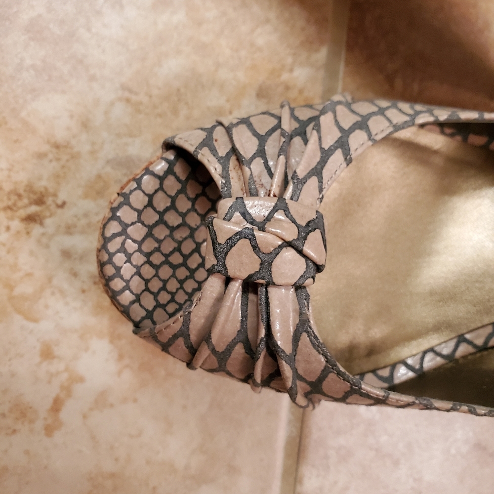 Open toe heels - Picture 3 of 4